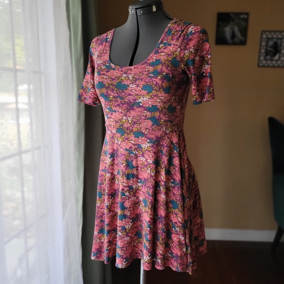 Hollister Floral Fit and Flare Mini Dress - Pink and Blue Women's Size Small - Picture 2 of 8